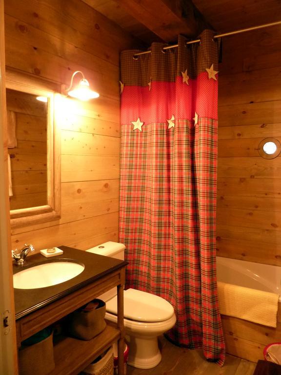 La Borda Del Zarrastiecho Villa Sallent de Gállego Værelse billede